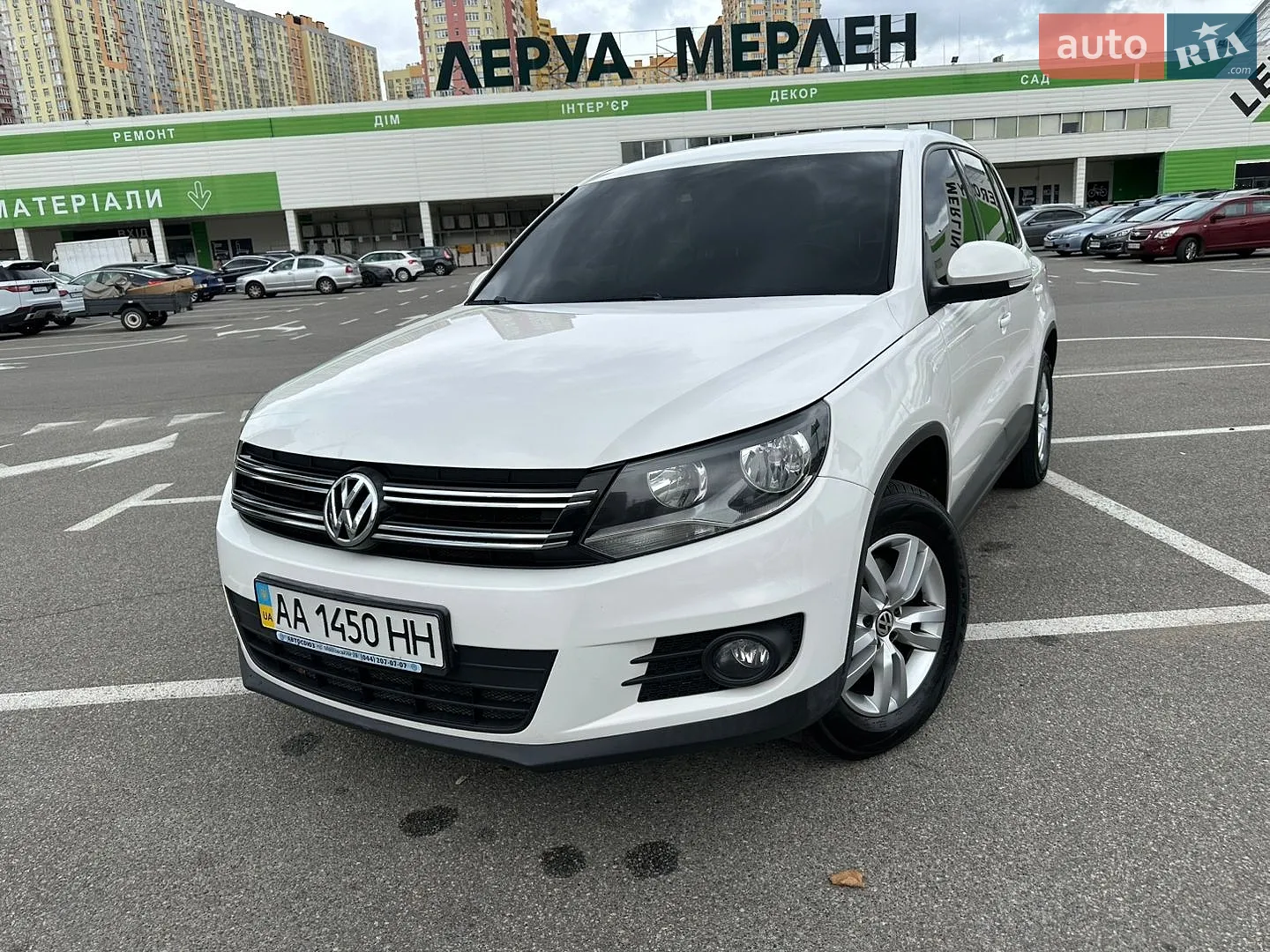 Volkswagen Tiguan, 2012
