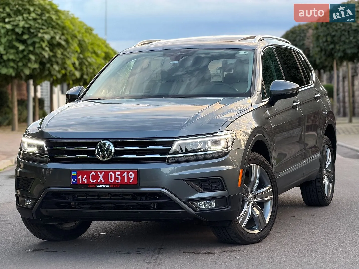 Volkswagen Tiguan, 2019