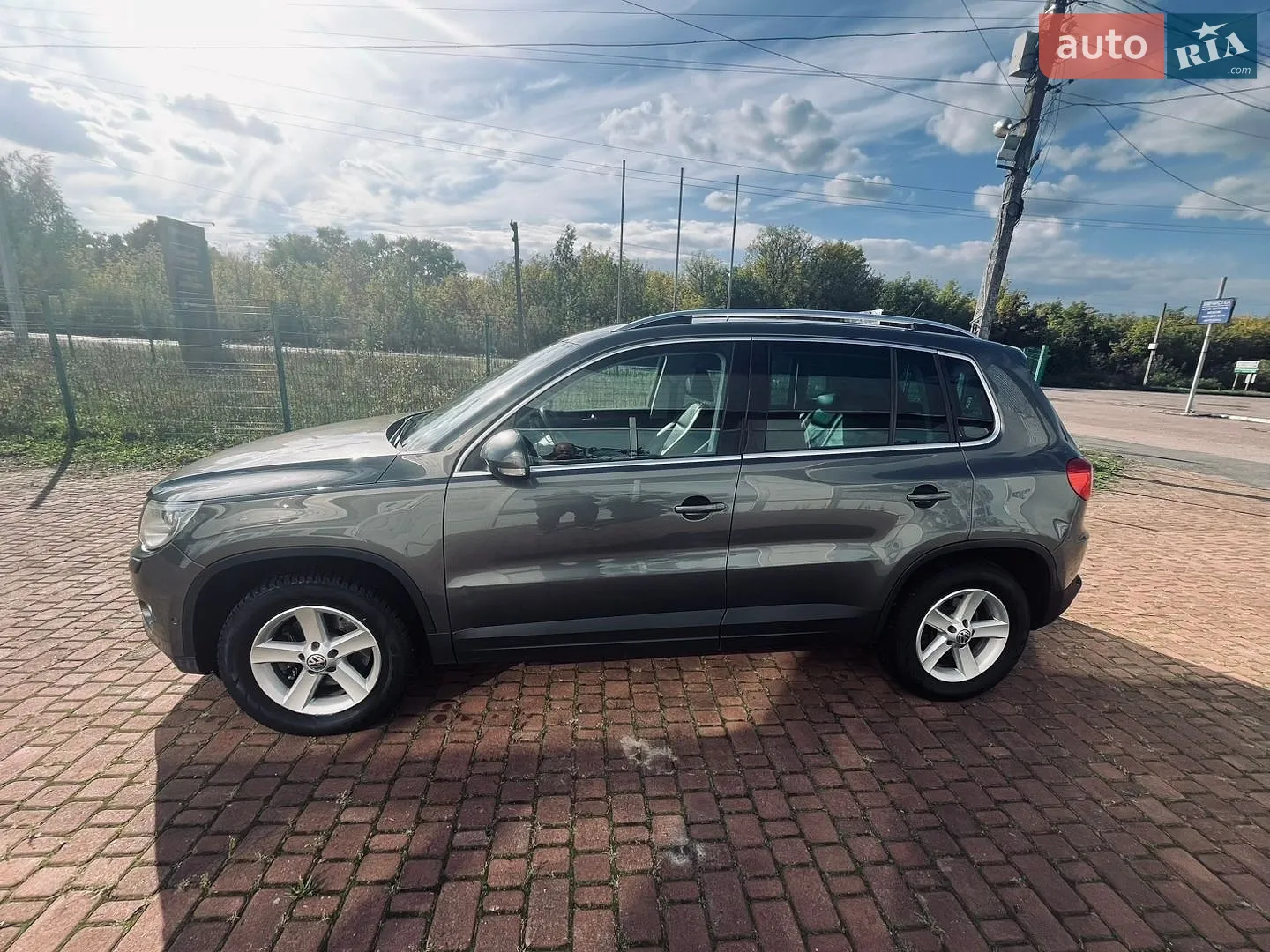 Volkswagen Tiguan, 2010