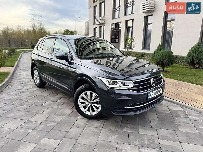 Volkswagen Tiguan, 2021