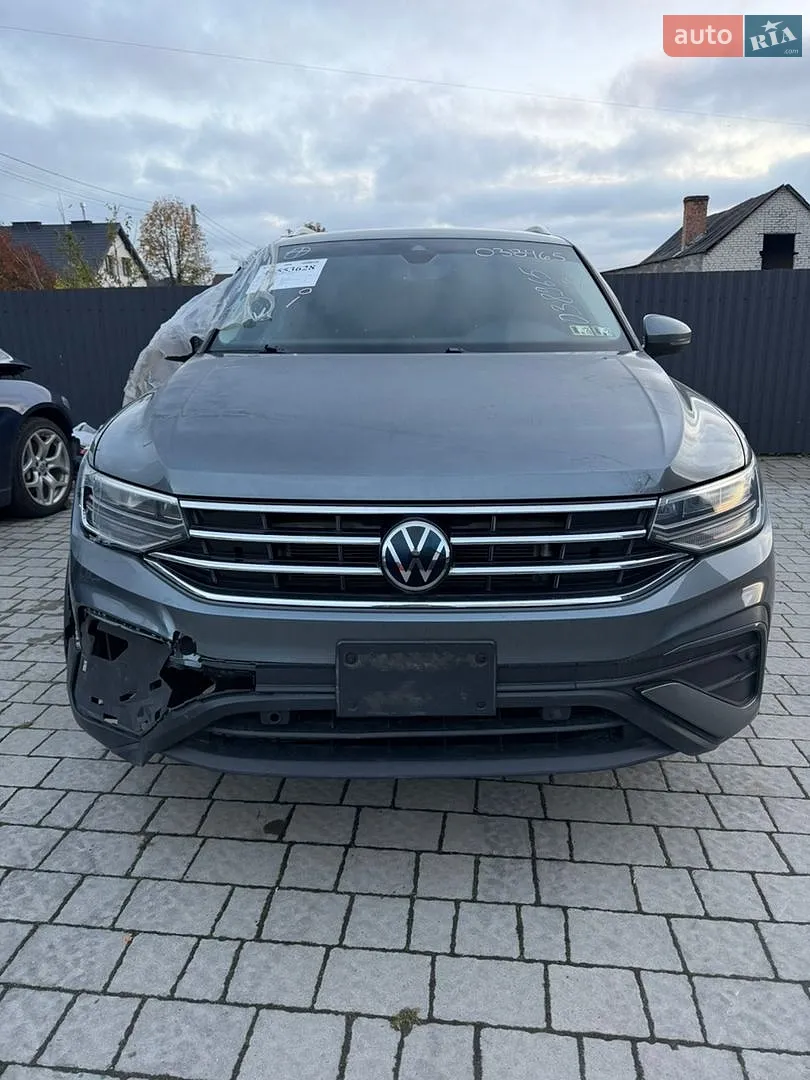 Volkswagen Tiguan, 2022