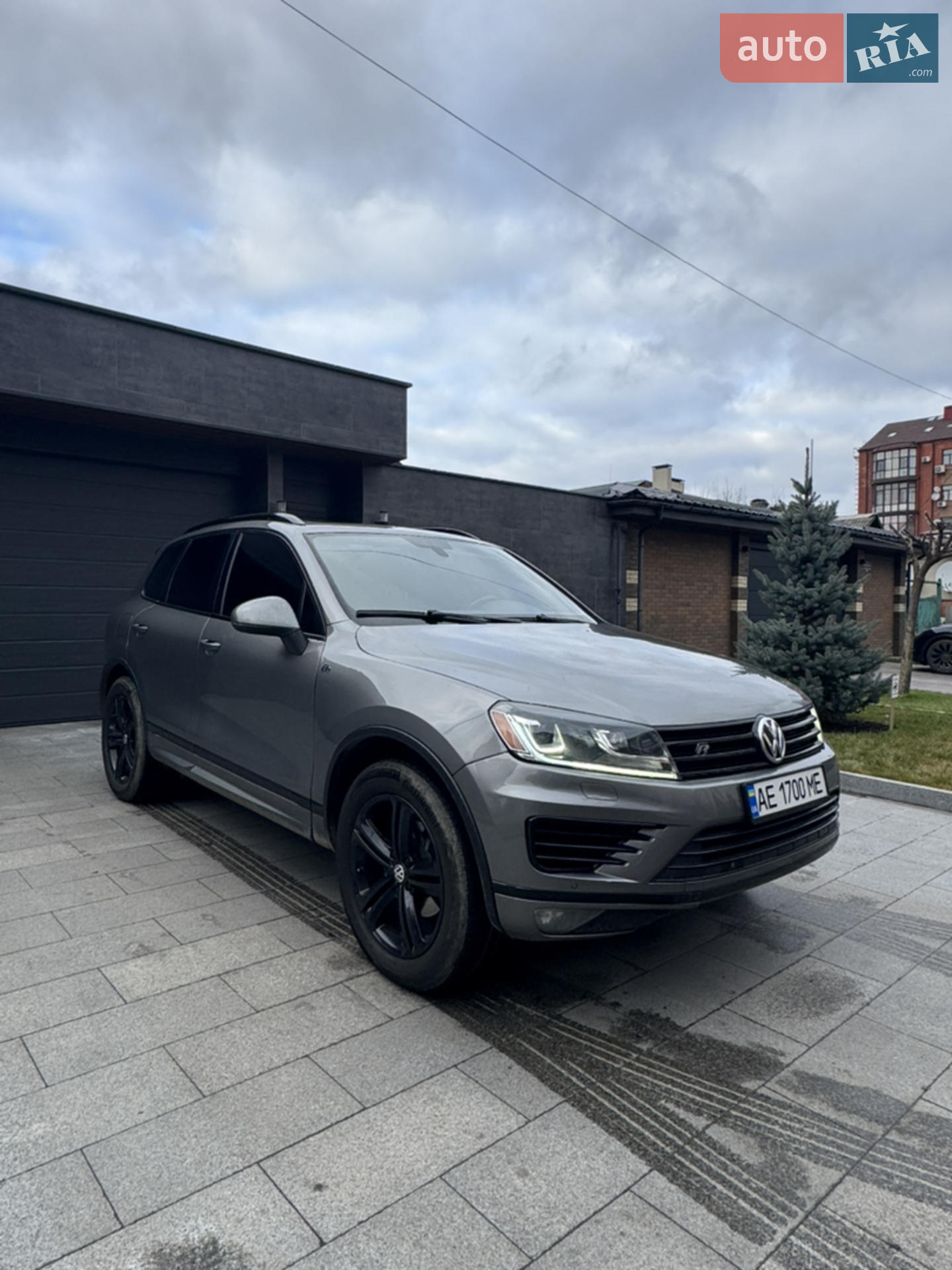 Volkswagen Touareg, 2015
