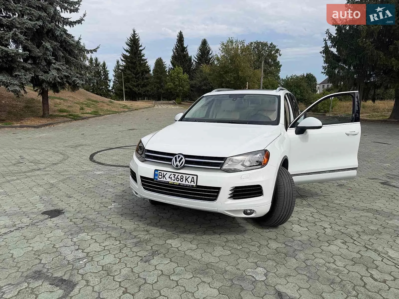 Volkswagen Touareg, 2014