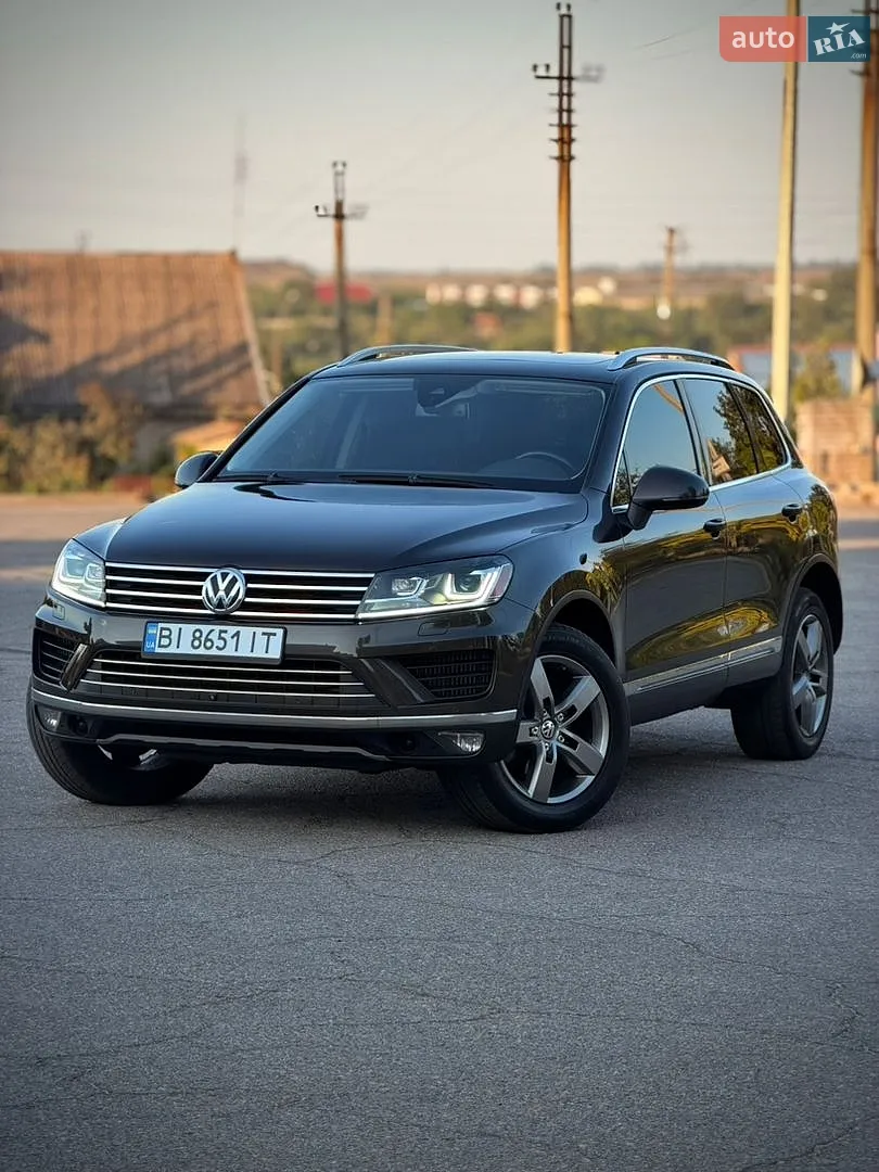 Volkswagen Touareg, 2015