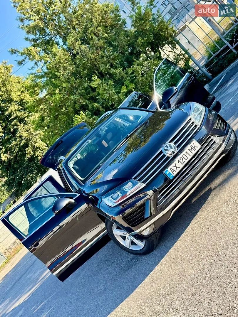 Volkswagen Touareg, 2015