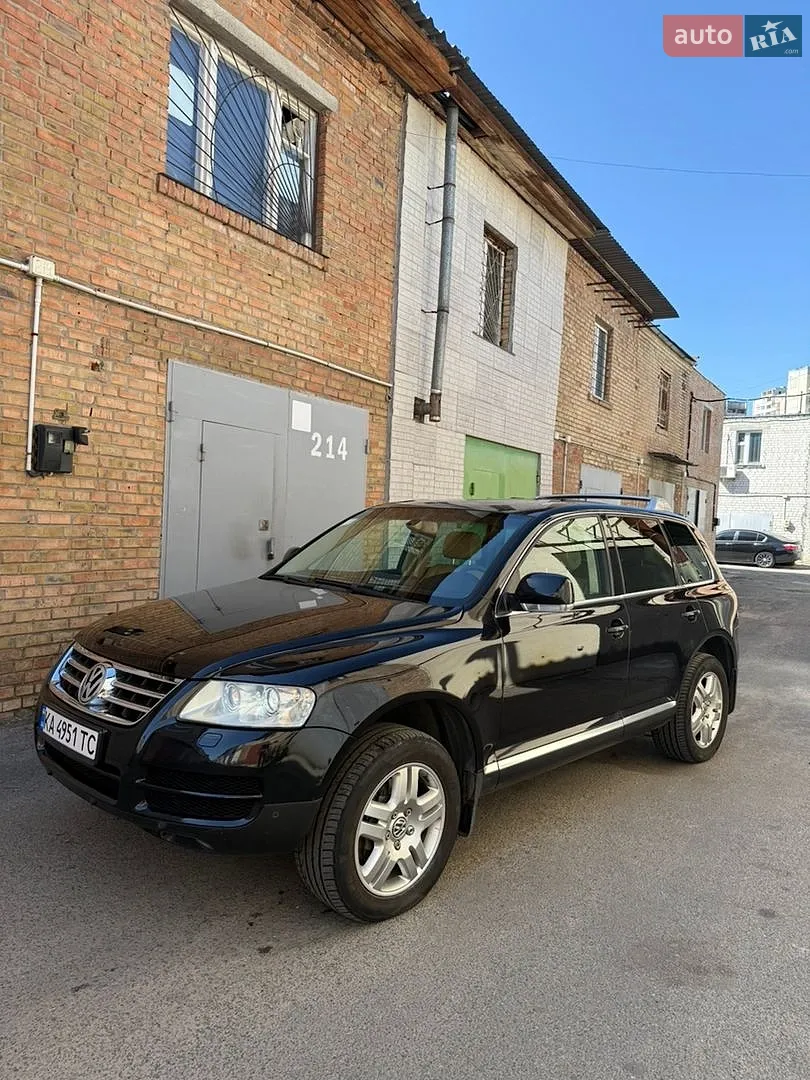 Volkswagen Touareg, 2004