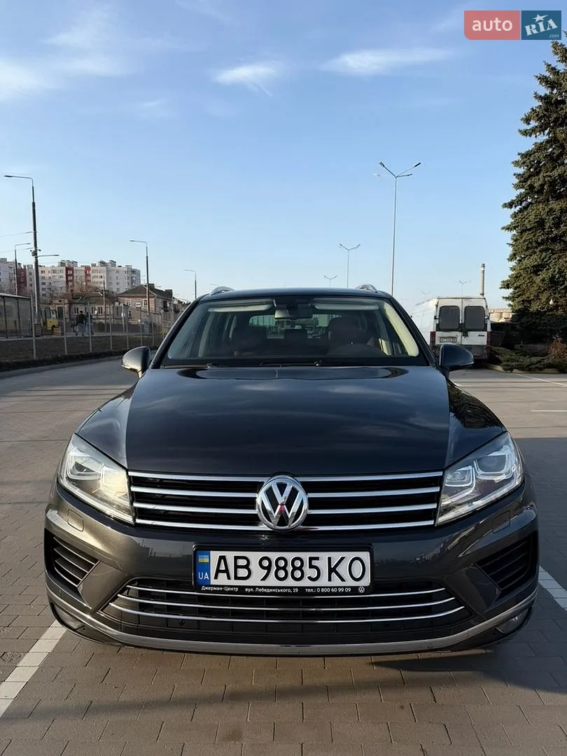 Volkswagen Touareg, 2015