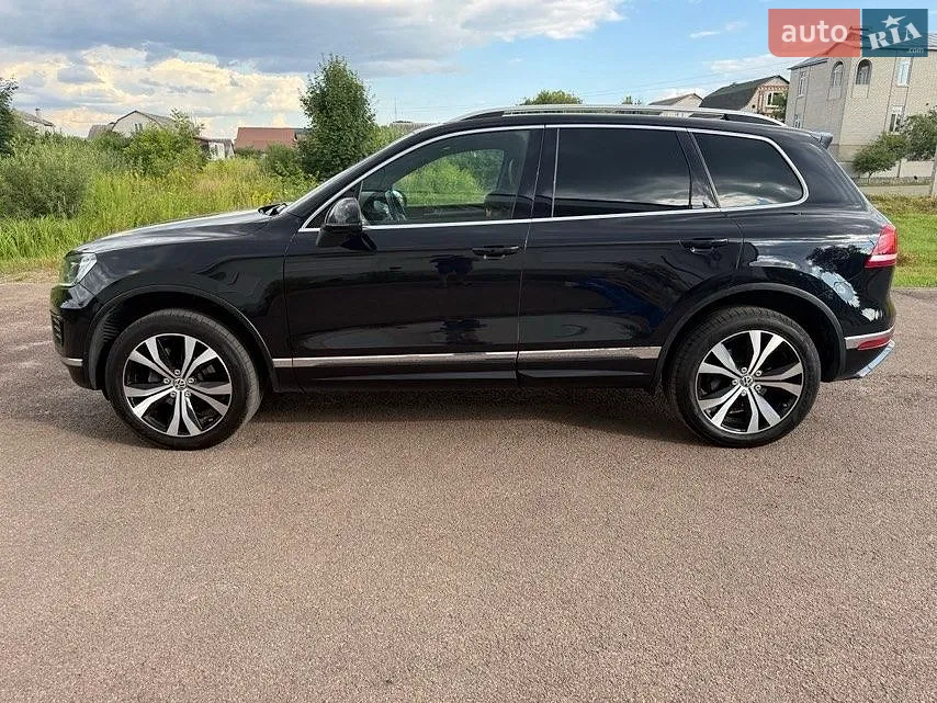 Volkswagen Touareg, 2015