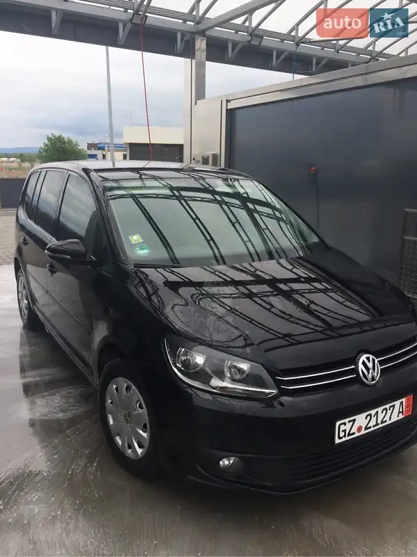 Volkswagen Touran, 2015