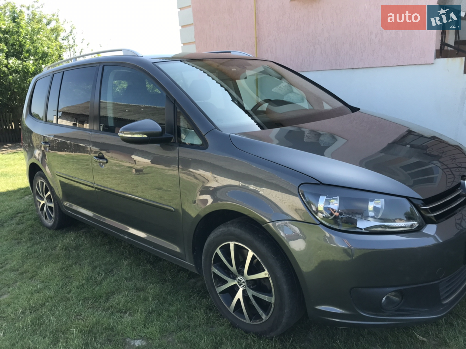 Volkswagen Touran, 2010