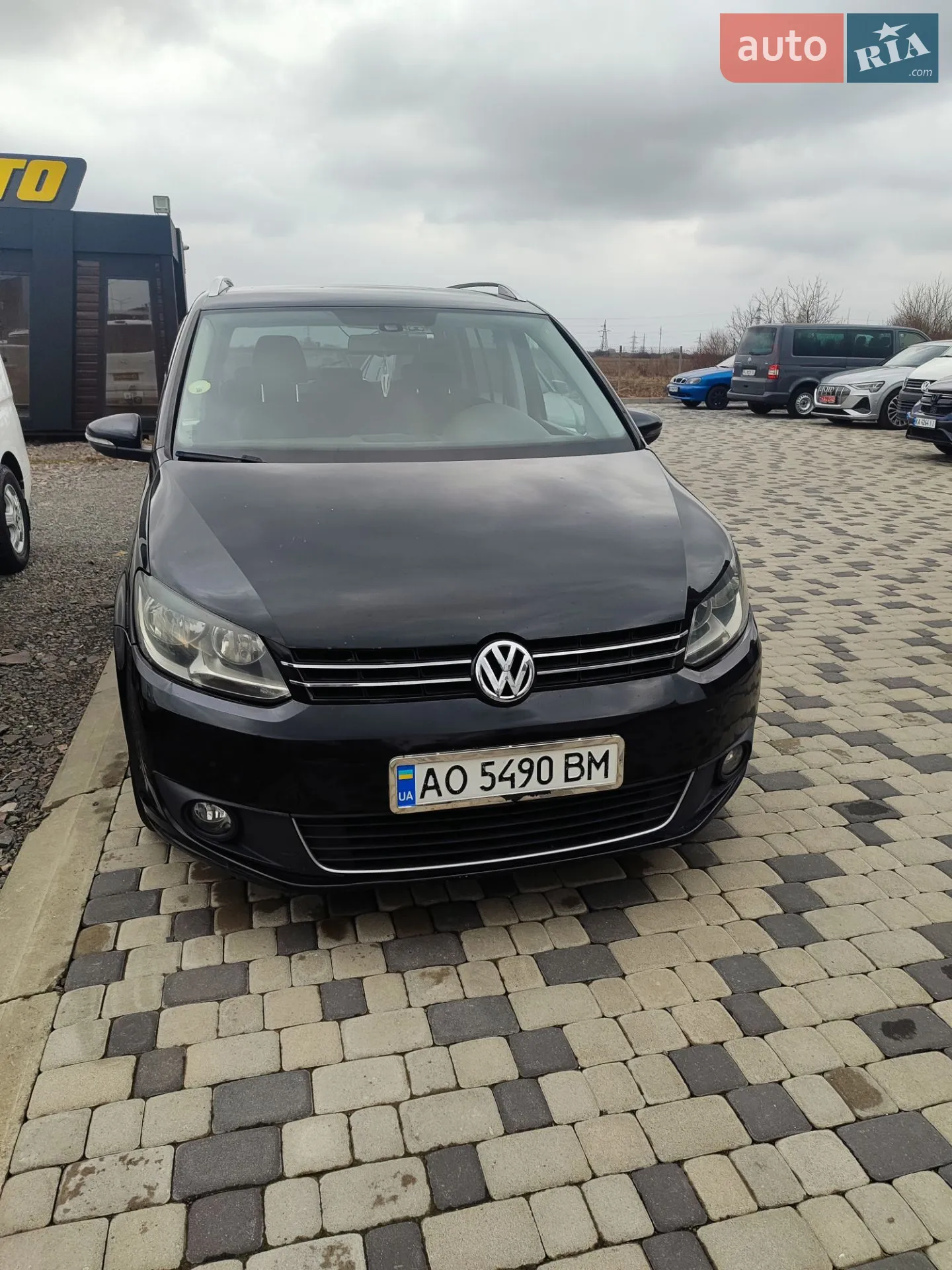 Volkswagen Touran, 2012
