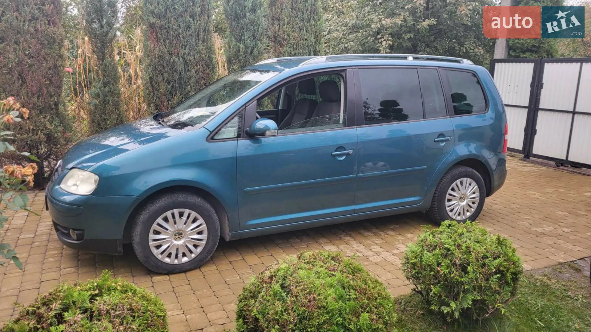 Volkswagen Touran, 2003