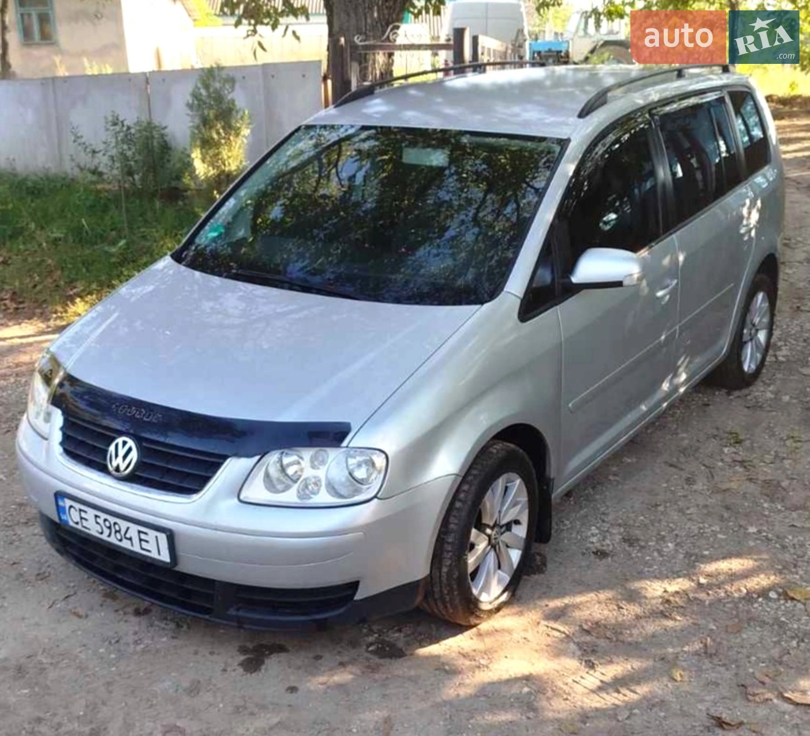 Volkswagen Touran, 2003