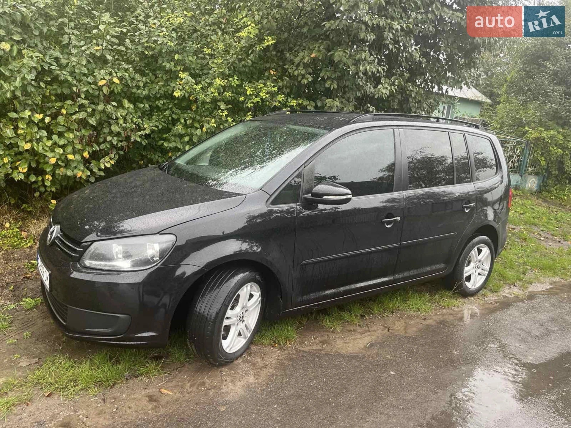 Volkswagen Touran, 2013