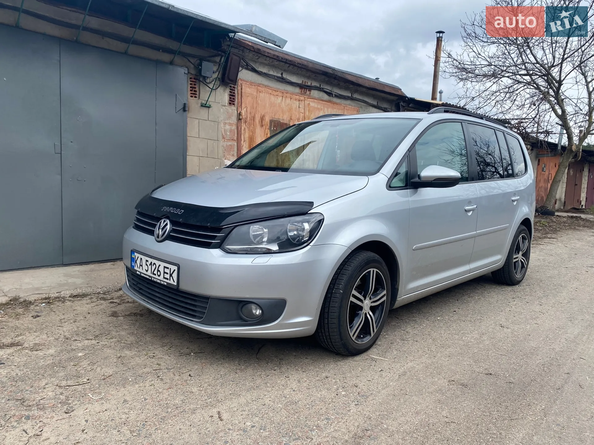 Volkswagen Touran, 2011