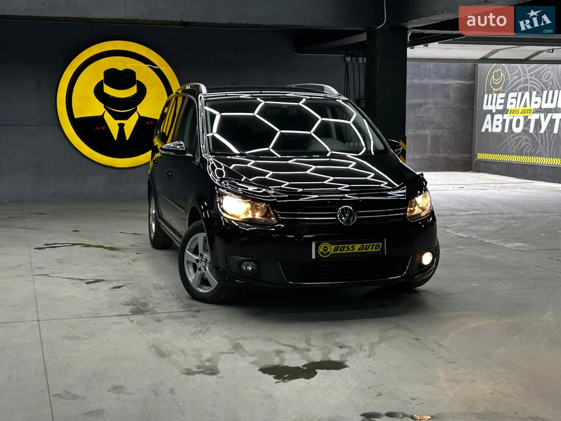 Volkswagen Touran, 2013