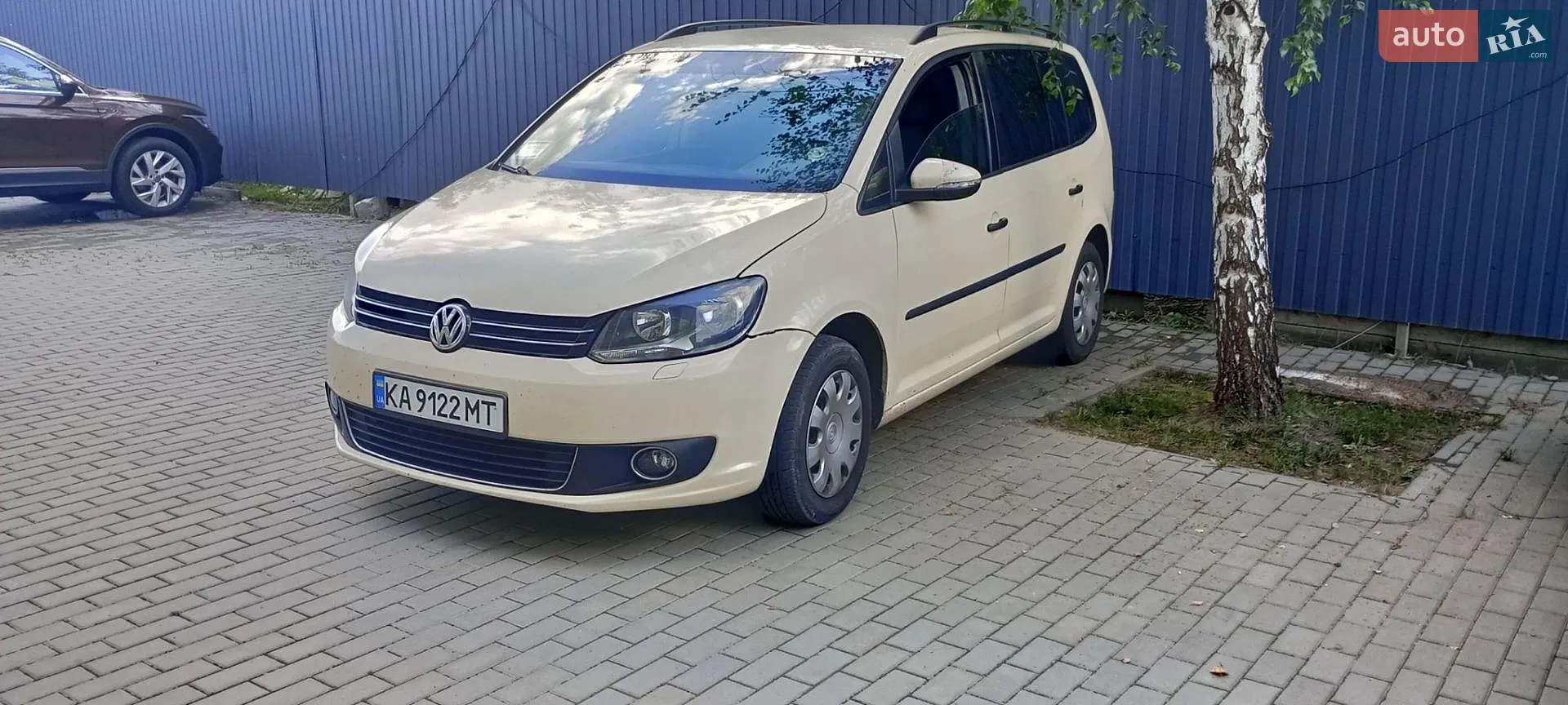 Volkswagen Touran, 2011