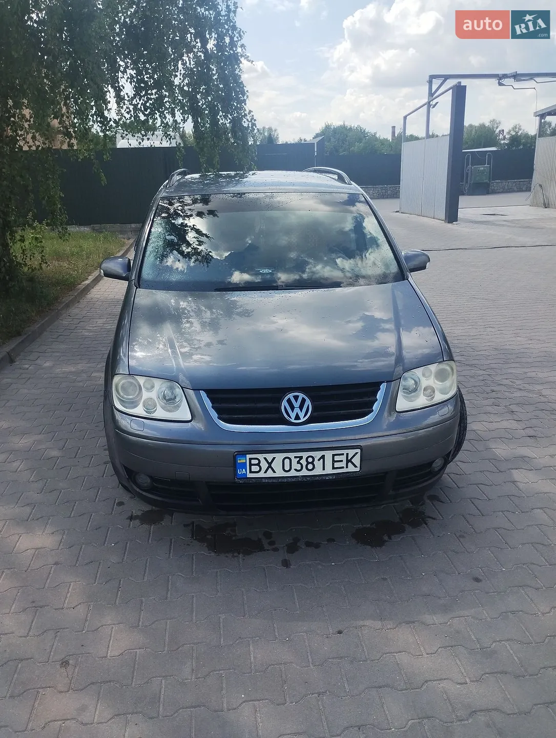 Volkswagen Touran, 2004
