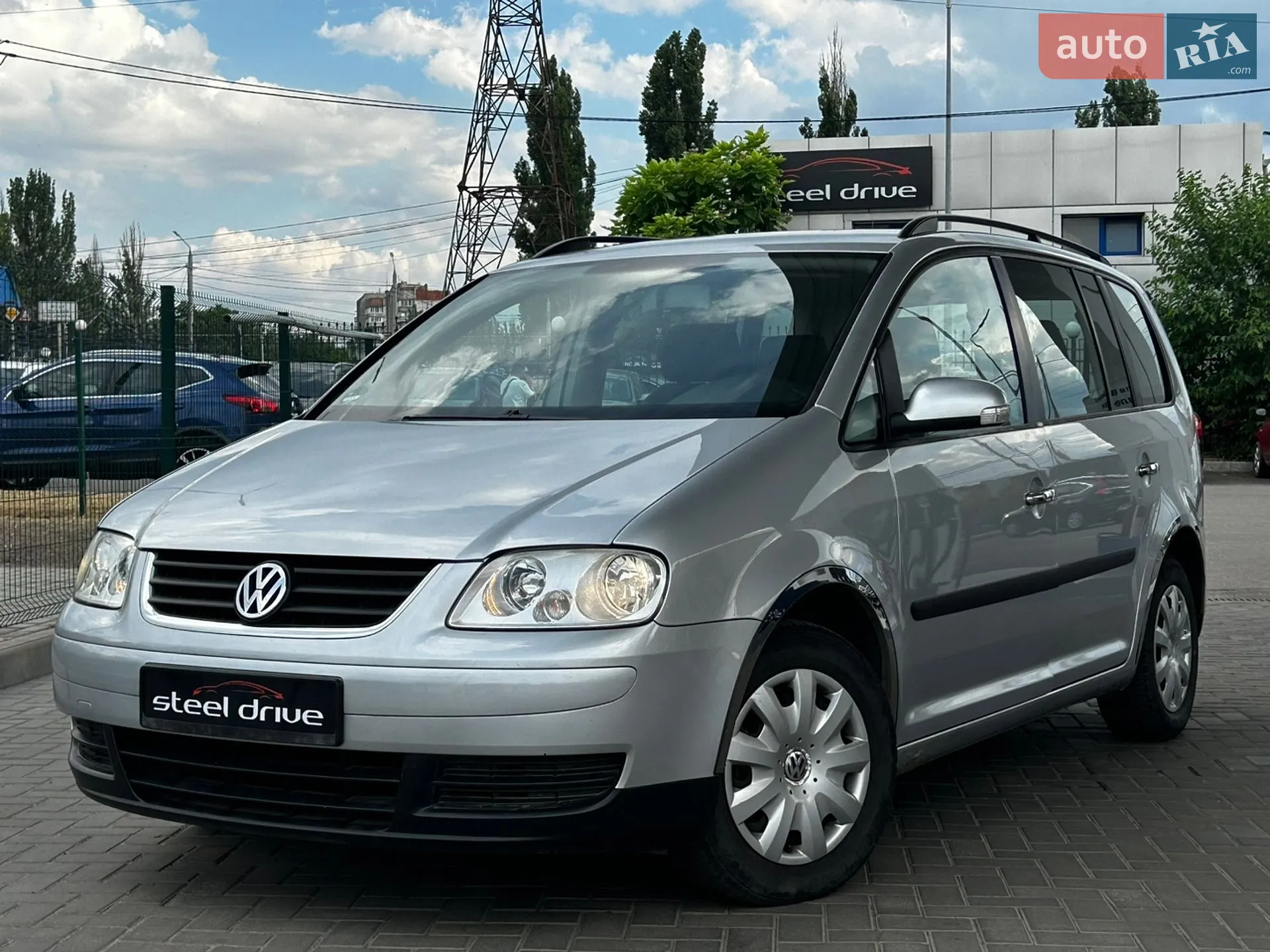 Volkswagen Touran, 2005