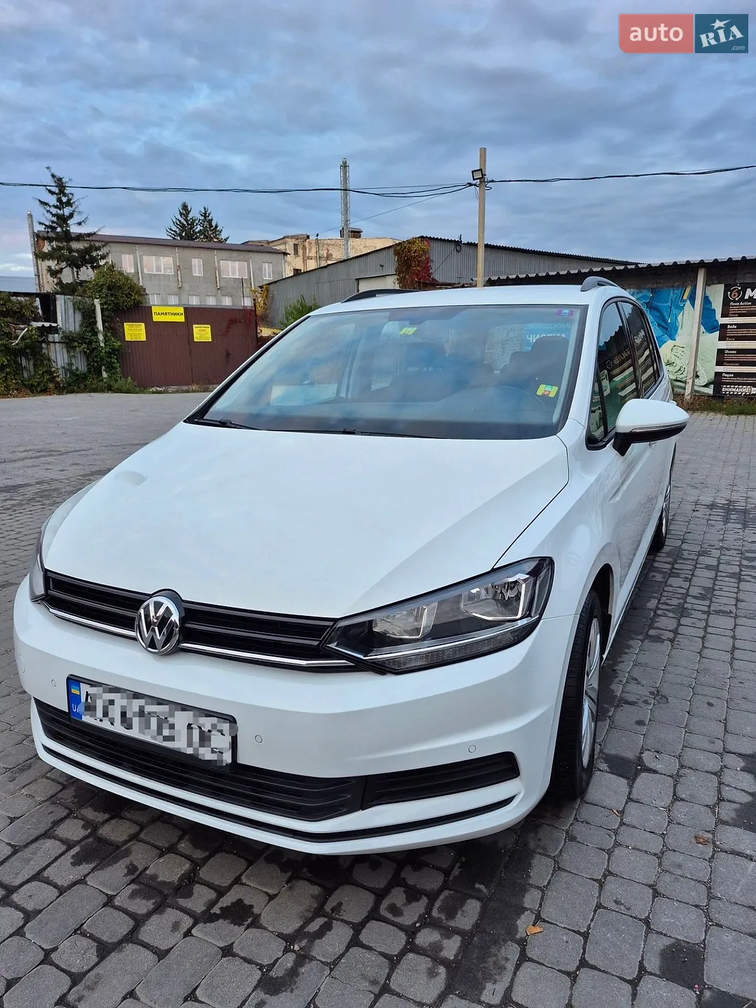 Volkswagen Touran, 2016
