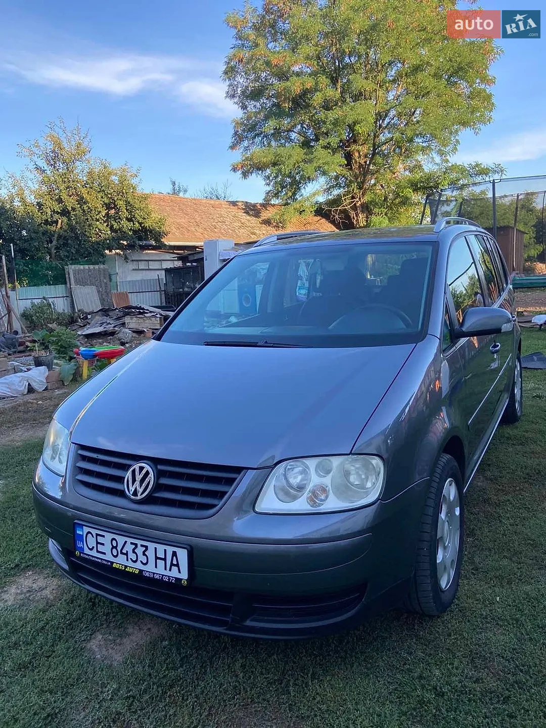 Volkswagen Touran, 2004