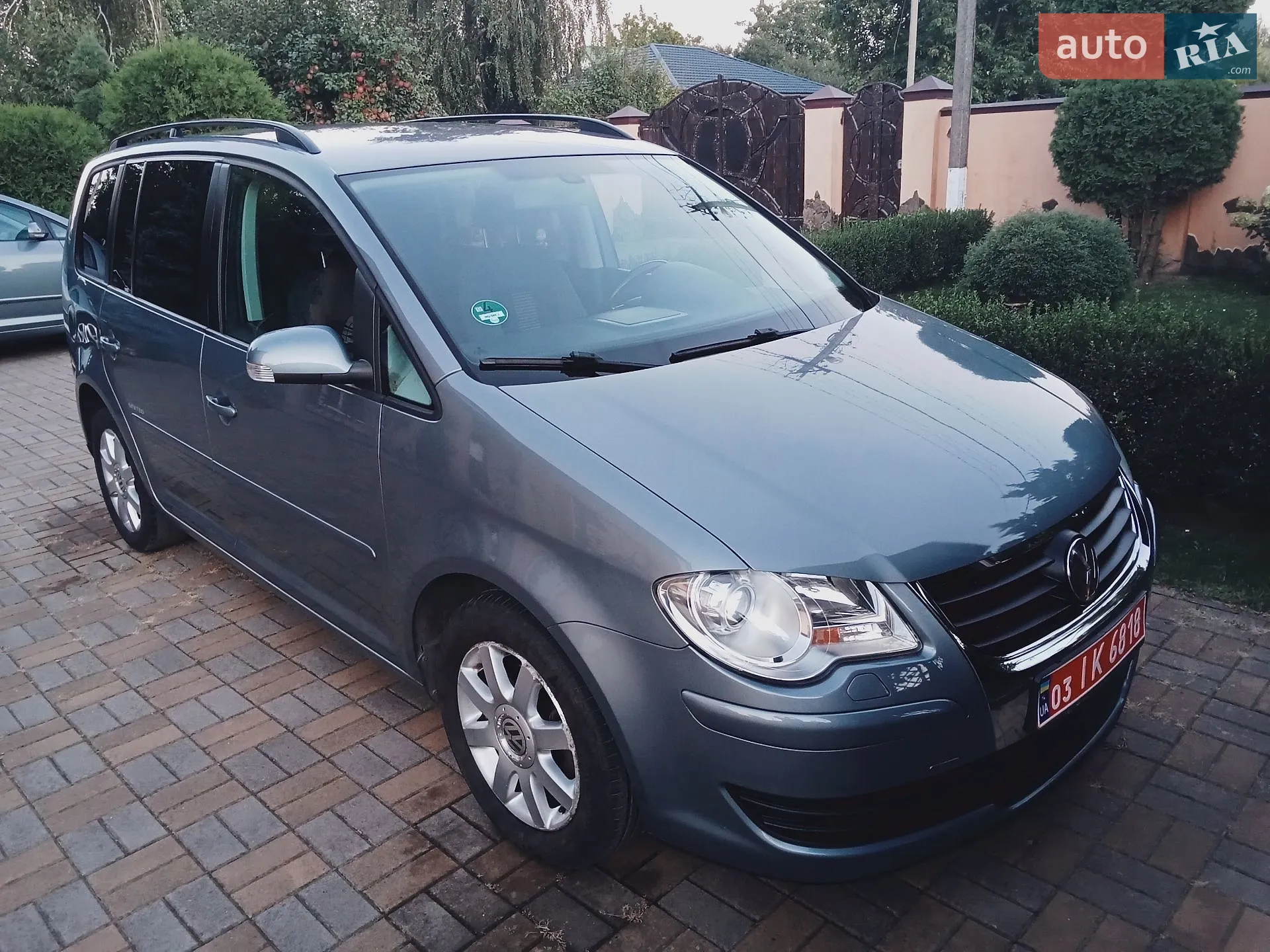 Volkswagen Touran, 2009