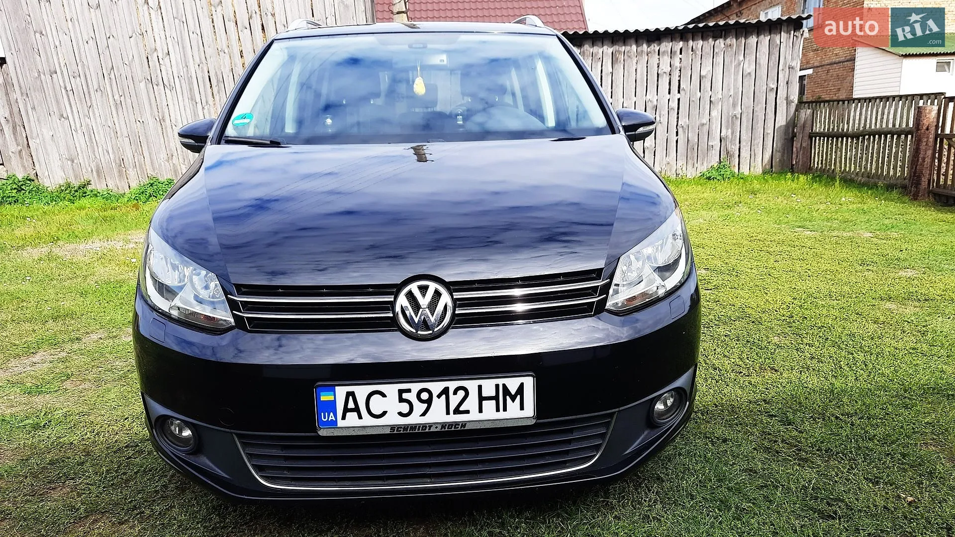 Volkswagen Touran, 2012