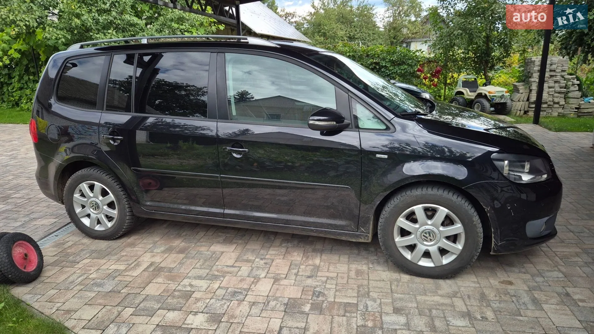Volkswagen Touran, 2013