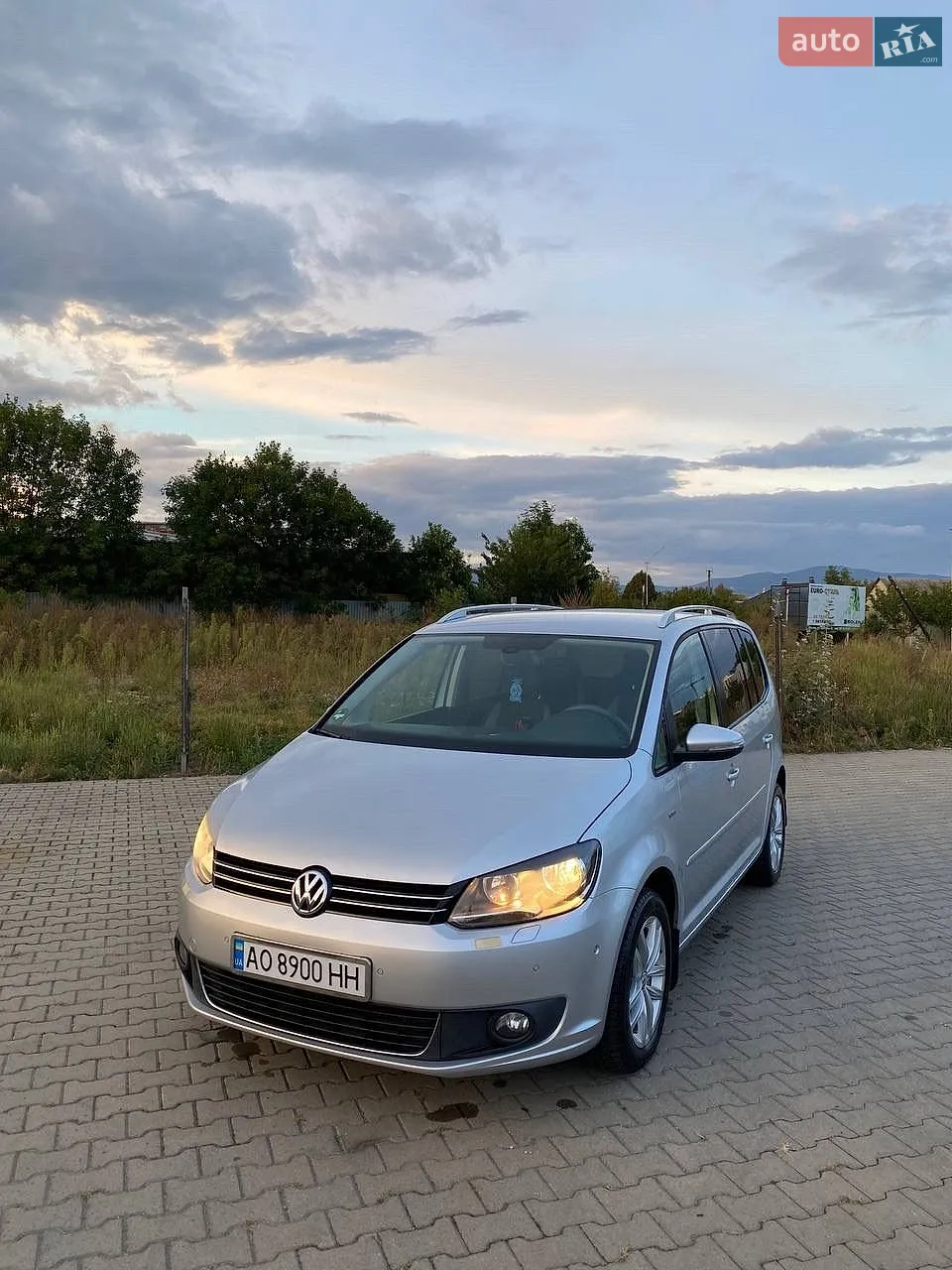 Volkswagen Touran, 2013