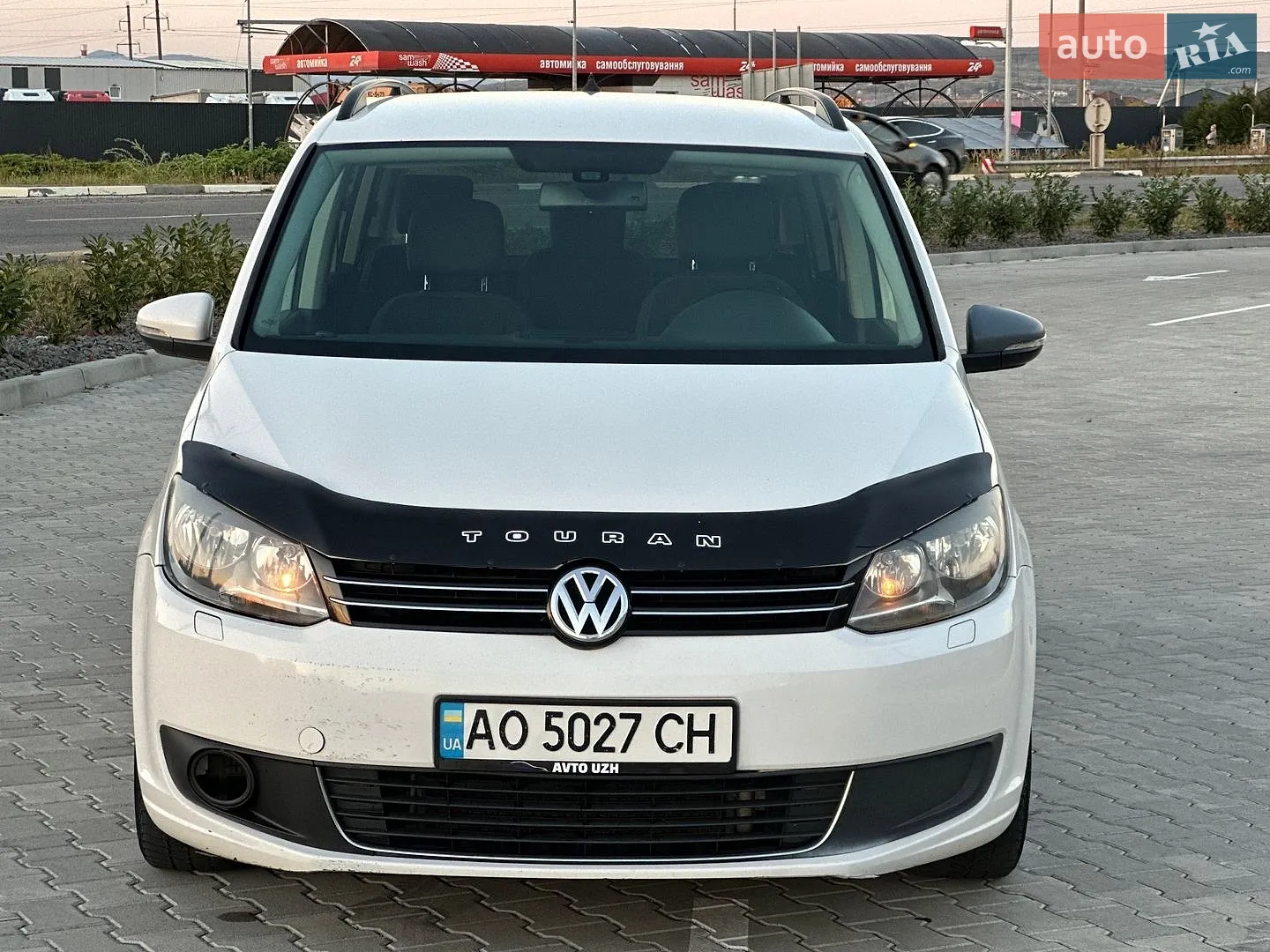 Volkswagen Touran, 2012