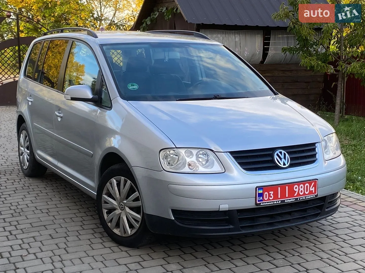Volkswagen Touran, 2004