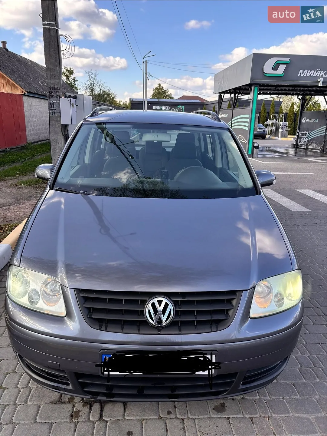 Volkswagen Touran, 2005