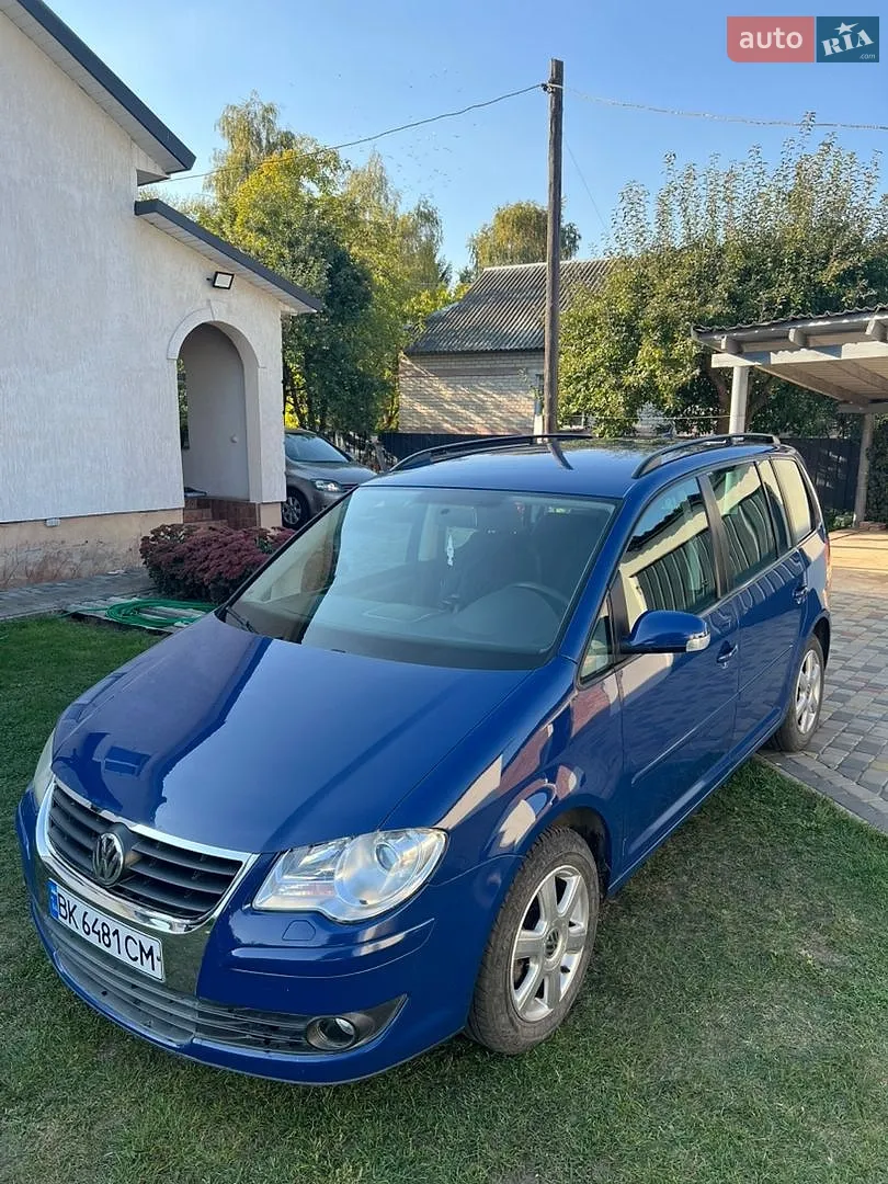Volkswagen Touran, 2008