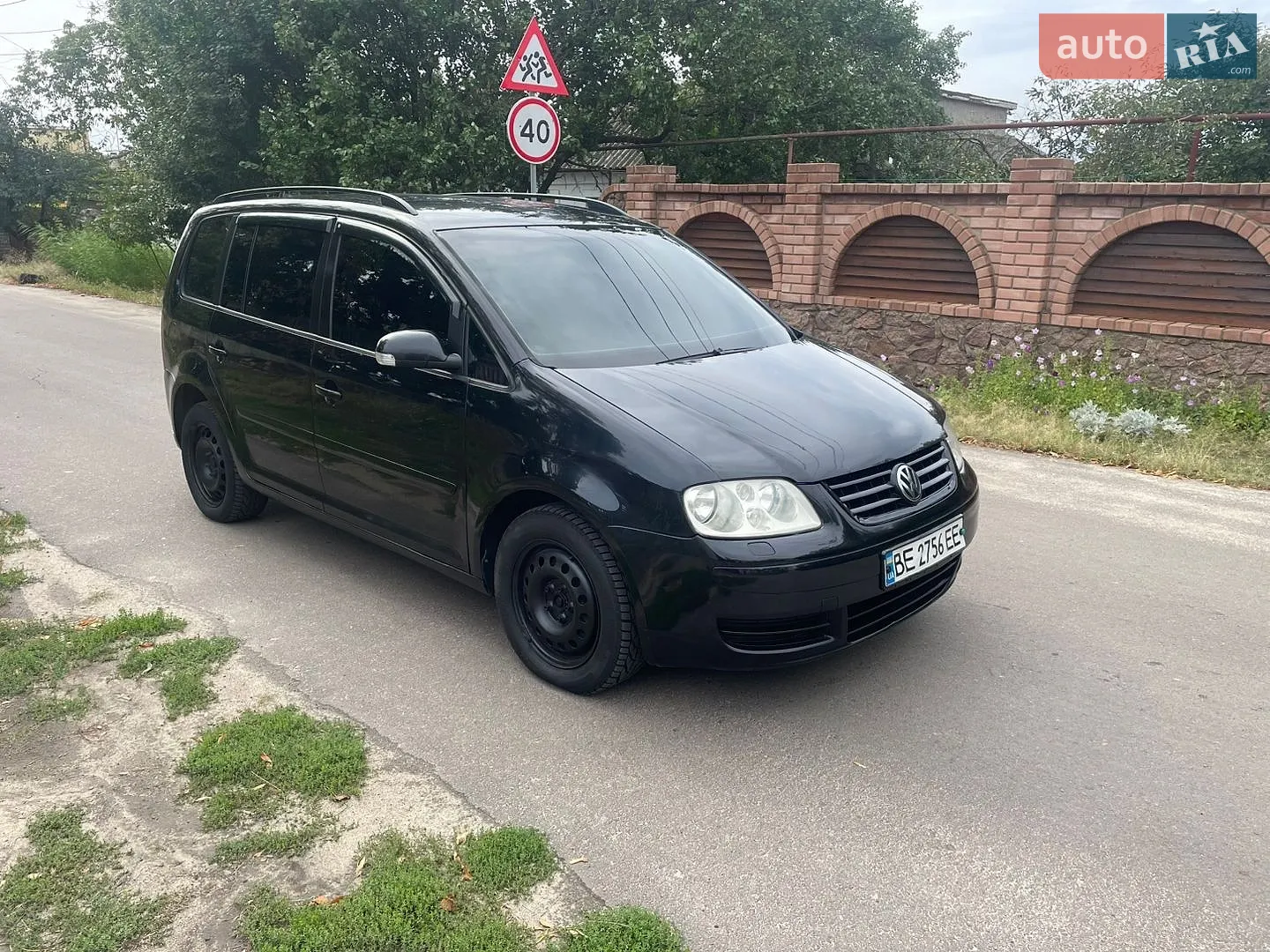 Volkswagen Touran, 2004