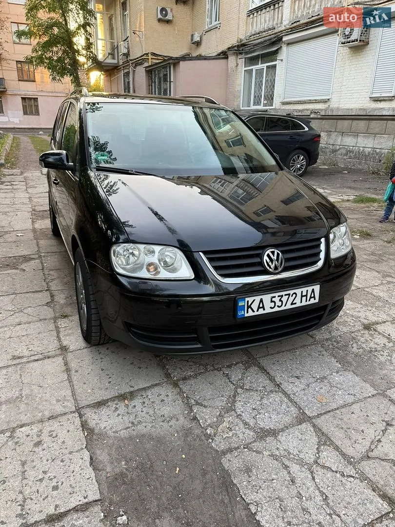 Volkswagen Touran, 2006
