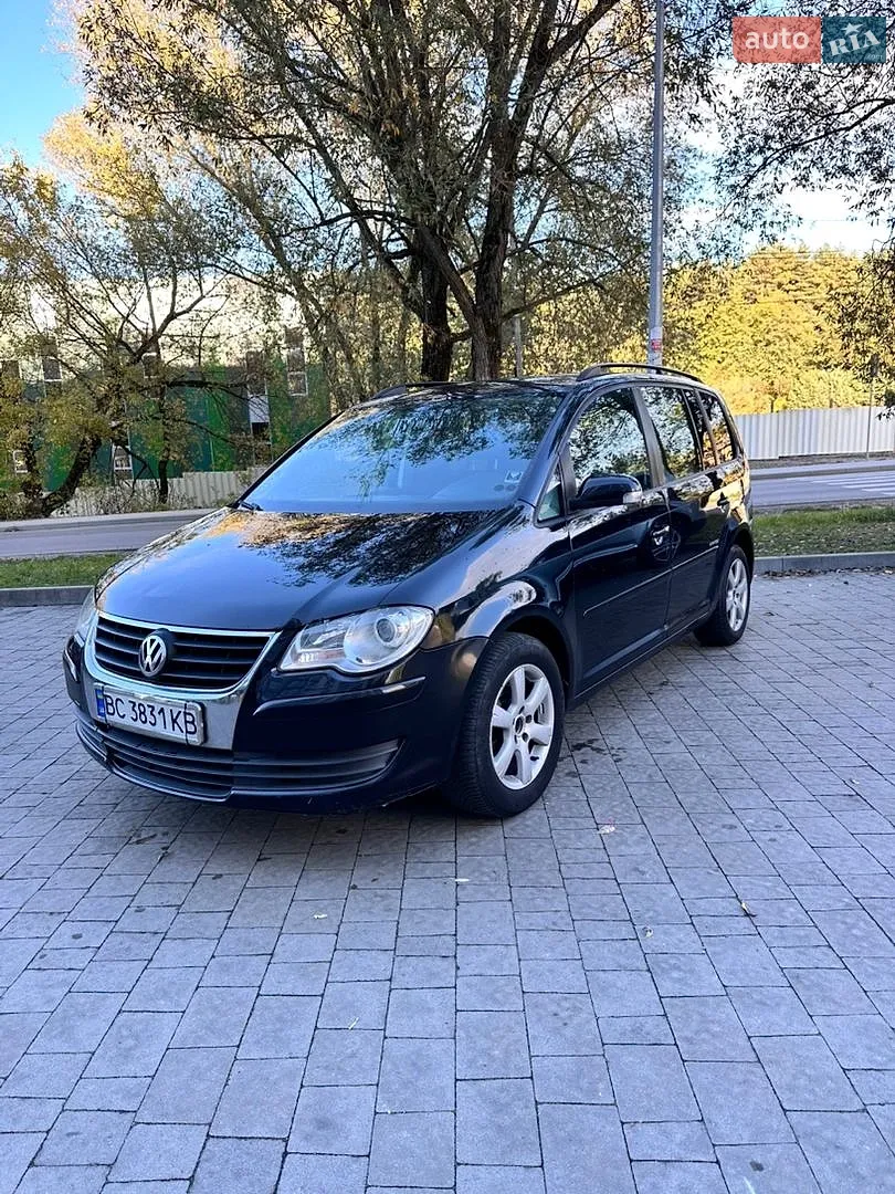 Volkswagen Touran, 2008