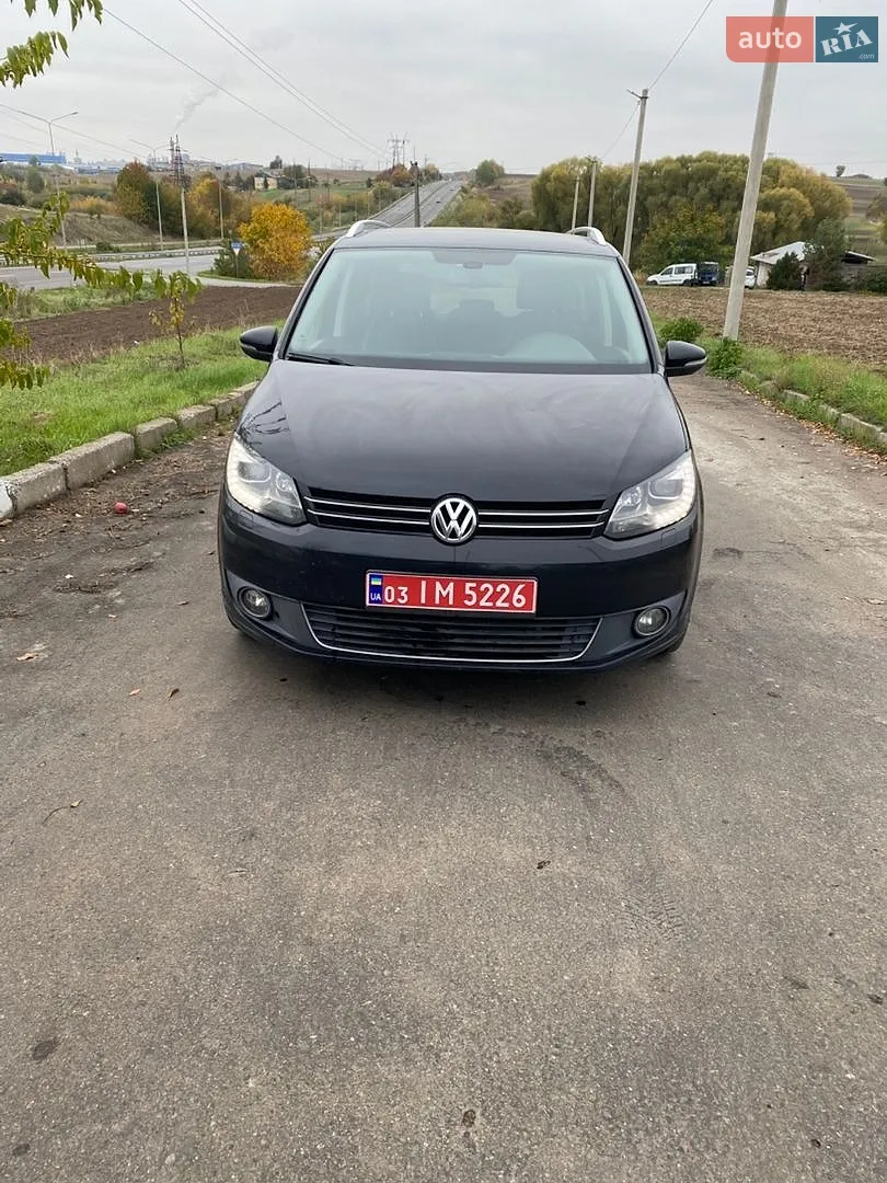 Volkswagen Touran, 2013