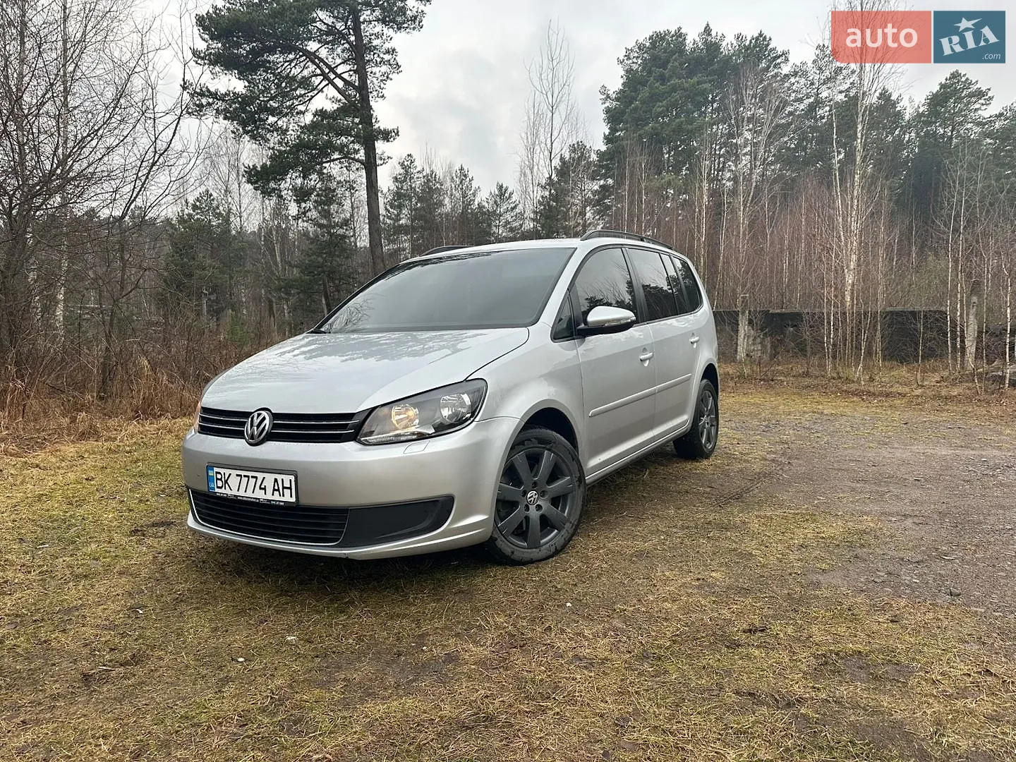 Volkswagen Touran, 2011