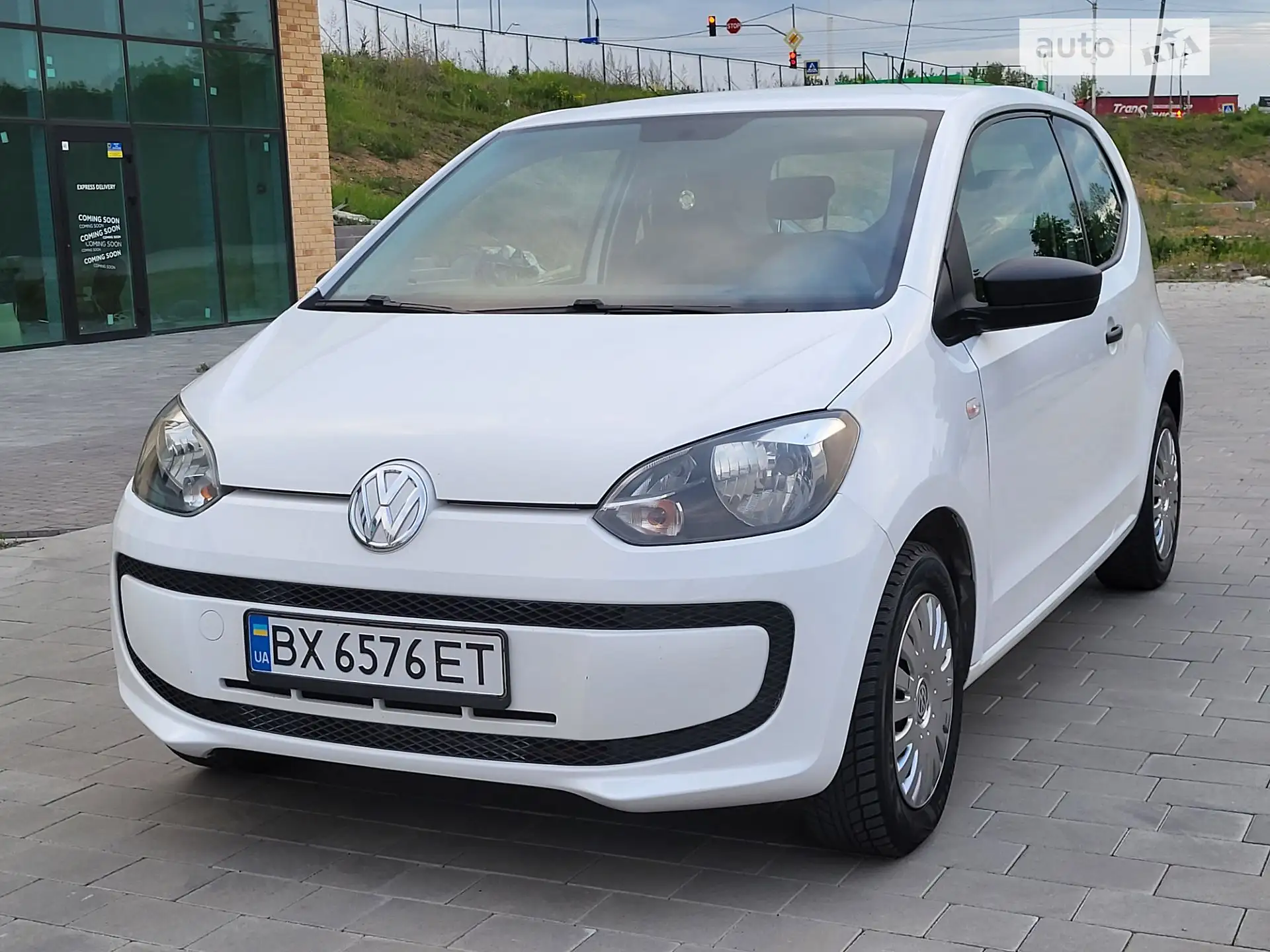 Volkswagen Up 2012 — 1