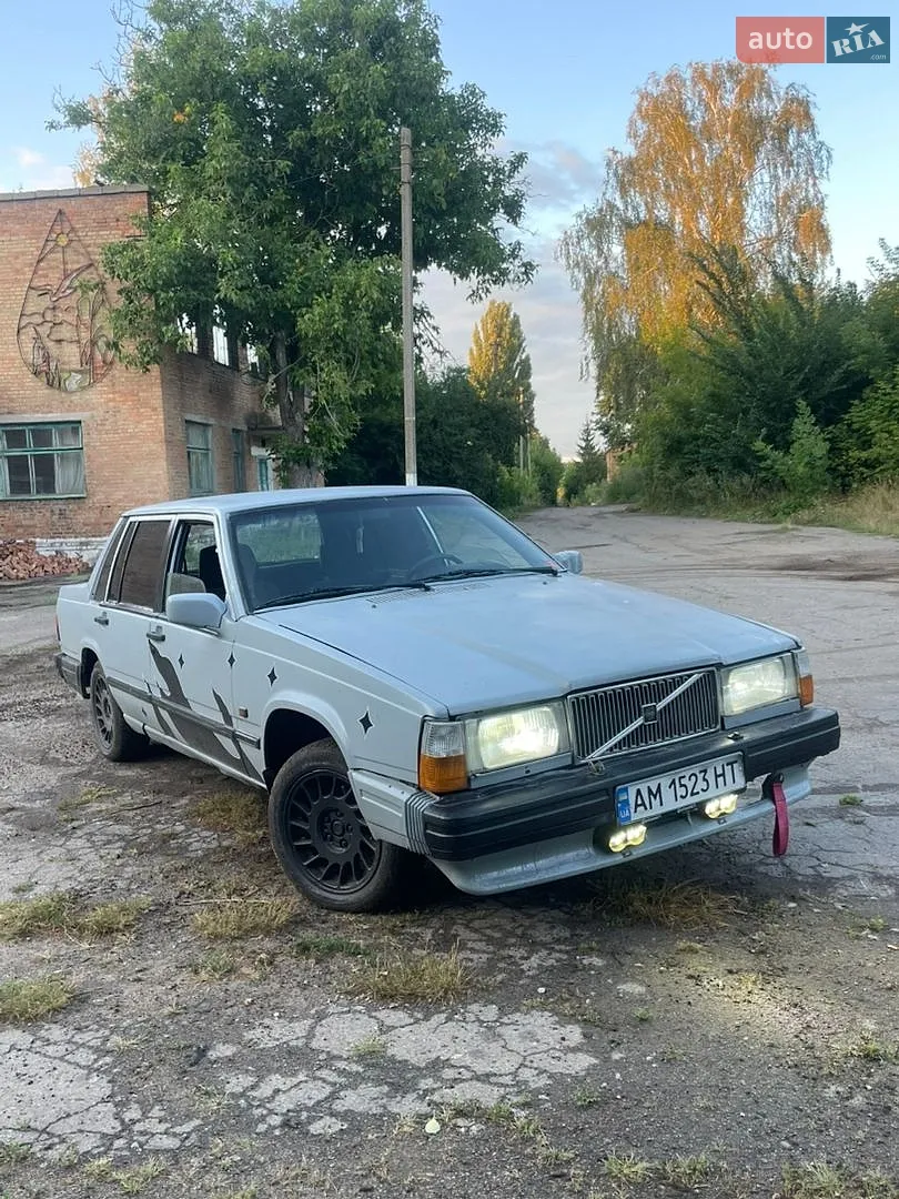 Volvo 740, 1986