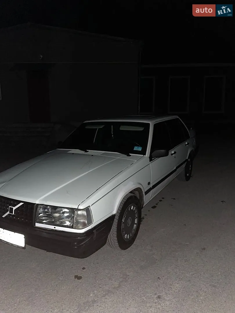 Volvo 940, 1991