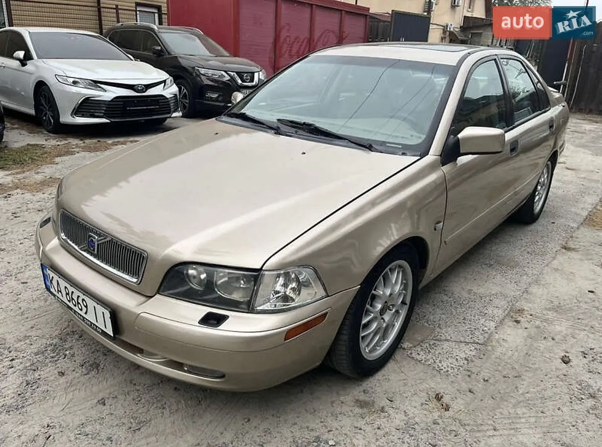 Volvo S40, 2001
