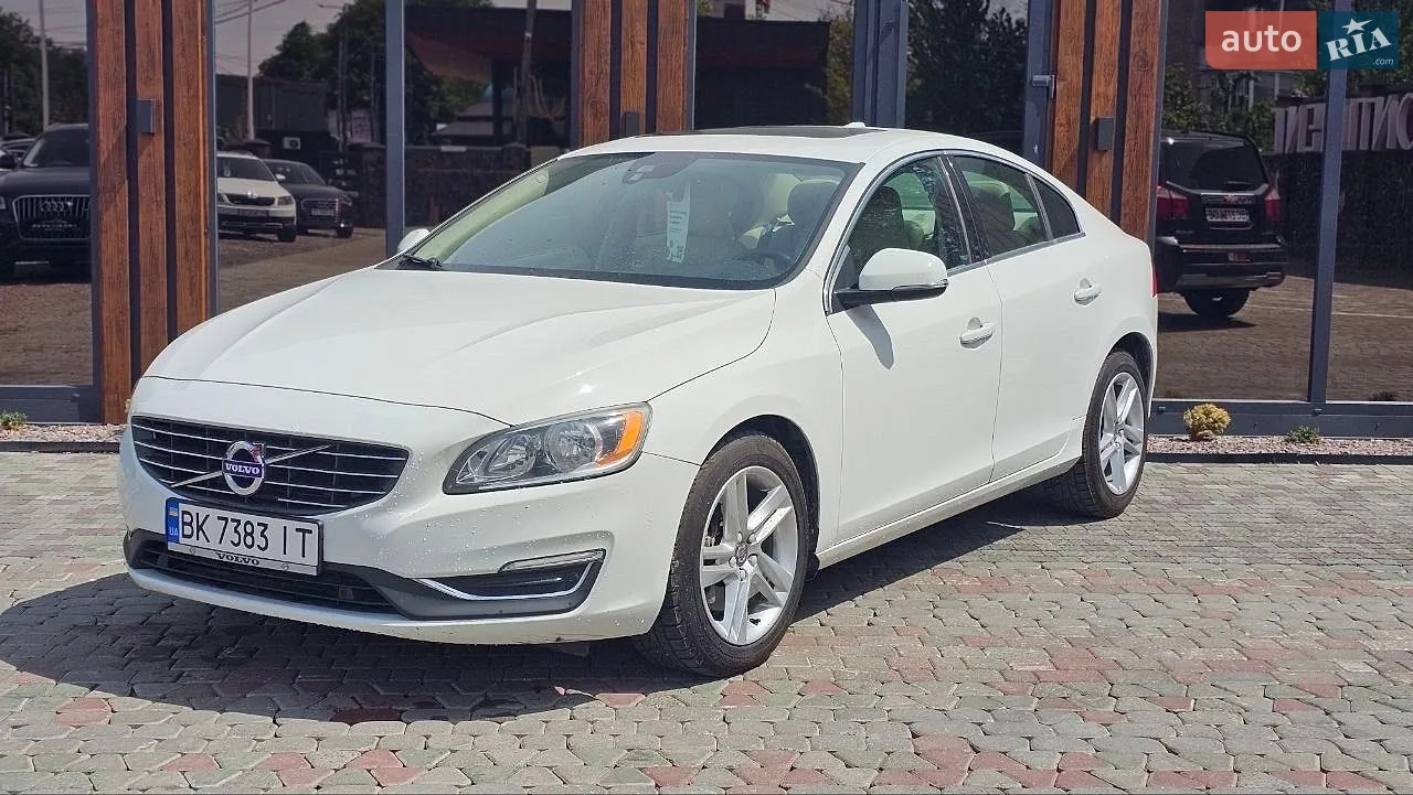 Volvo S60, 2015