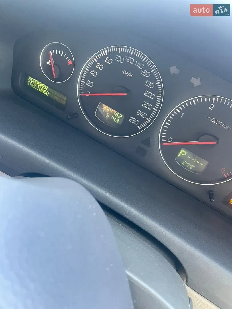 Volvo S60, 2002