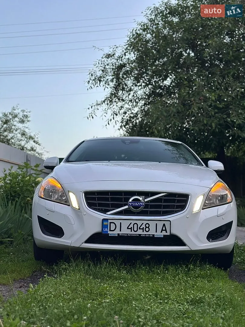 Volvo S60, 2012