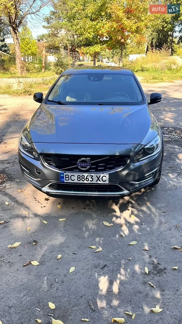 Volvo S60, 2015