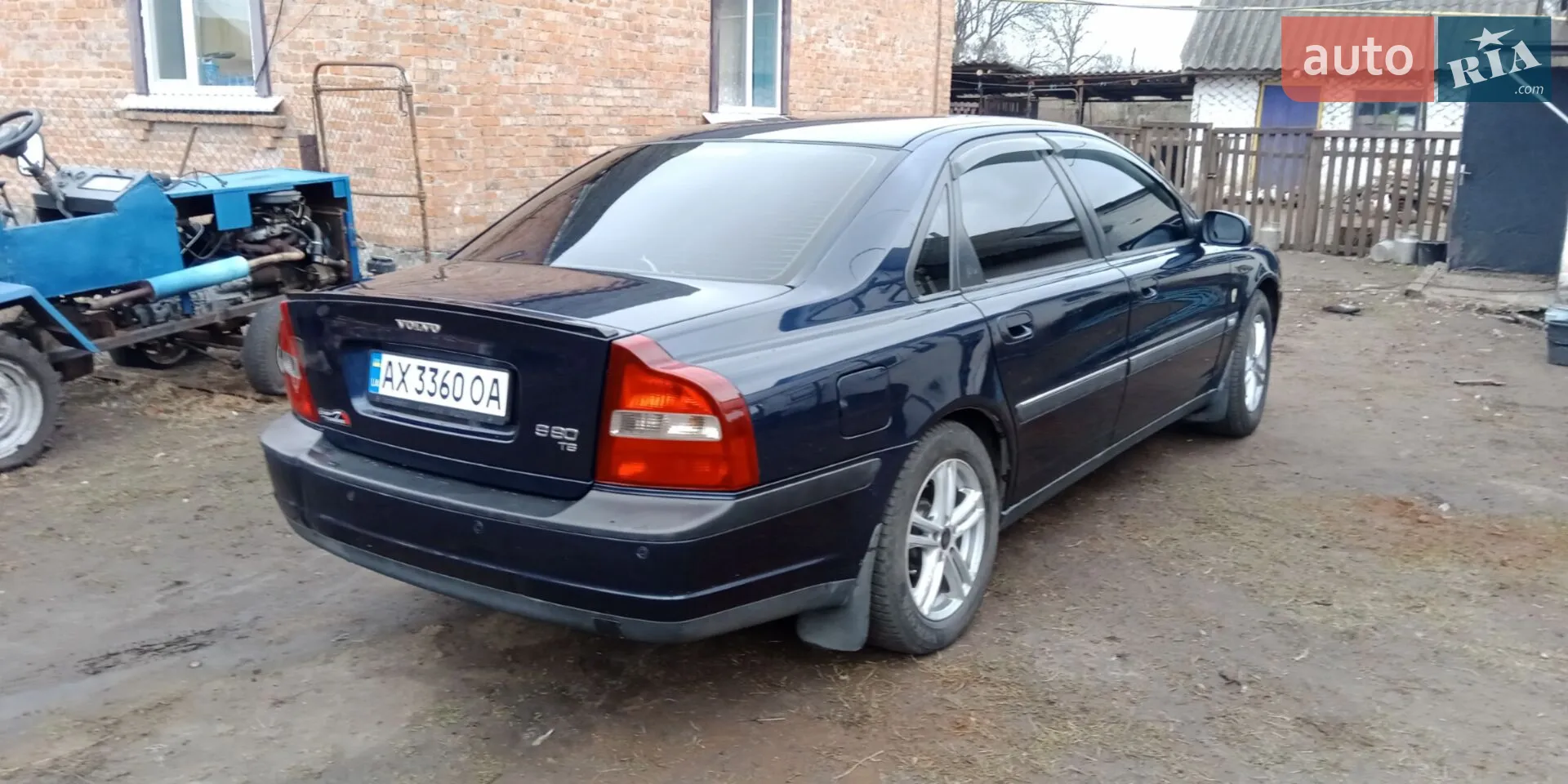 Volvo S80, 2001