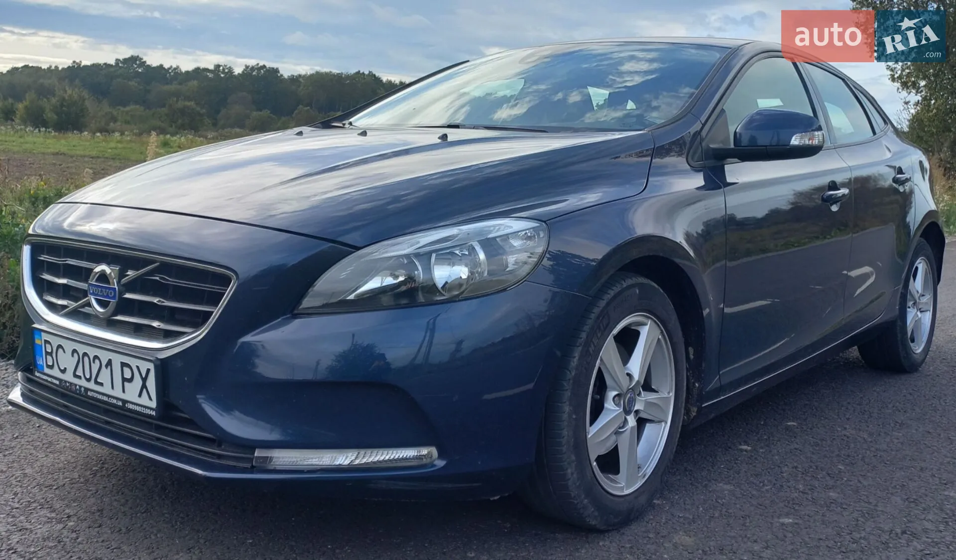 Volvo V40, 2013