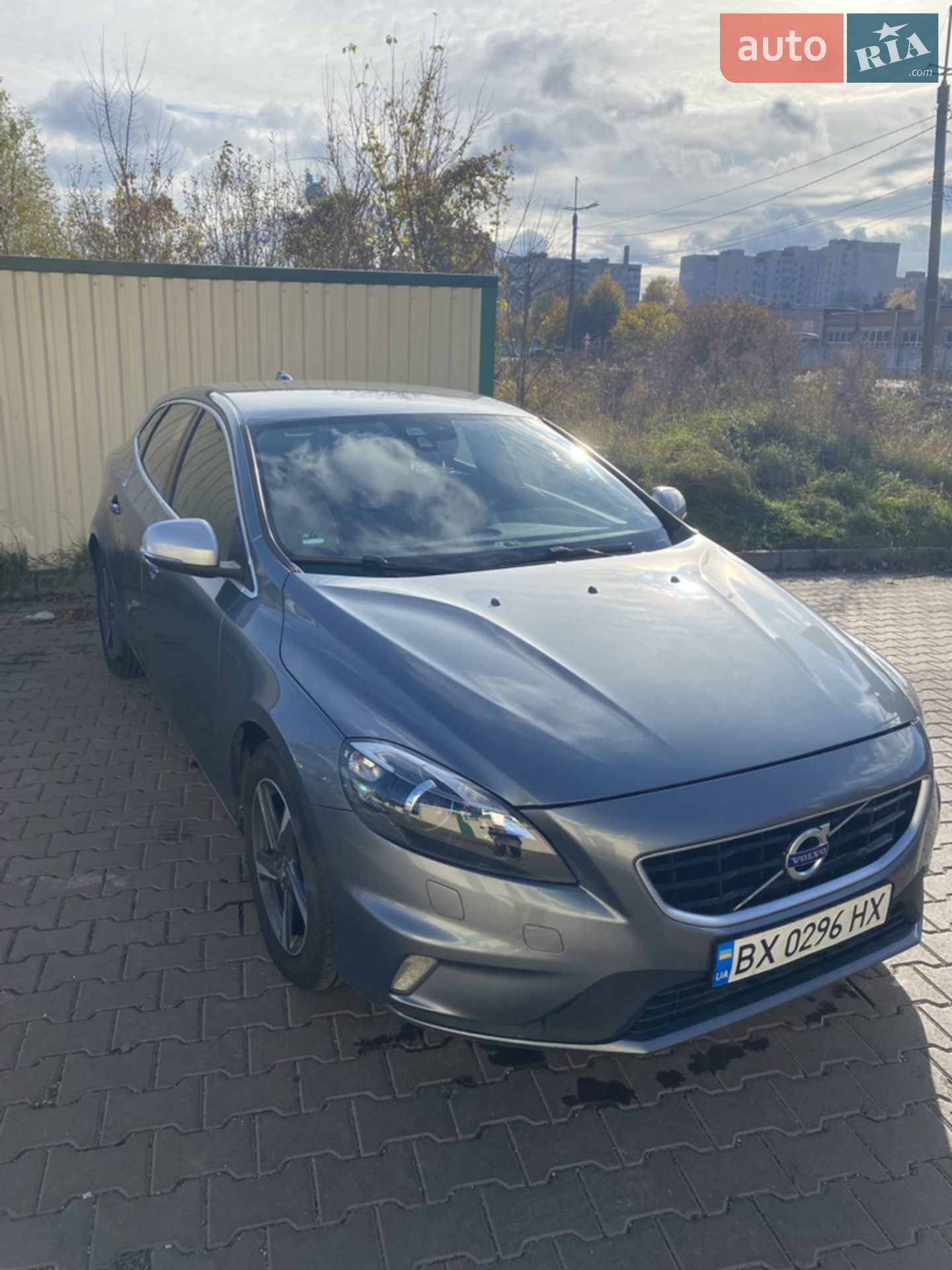 Volvo V40, 2015
