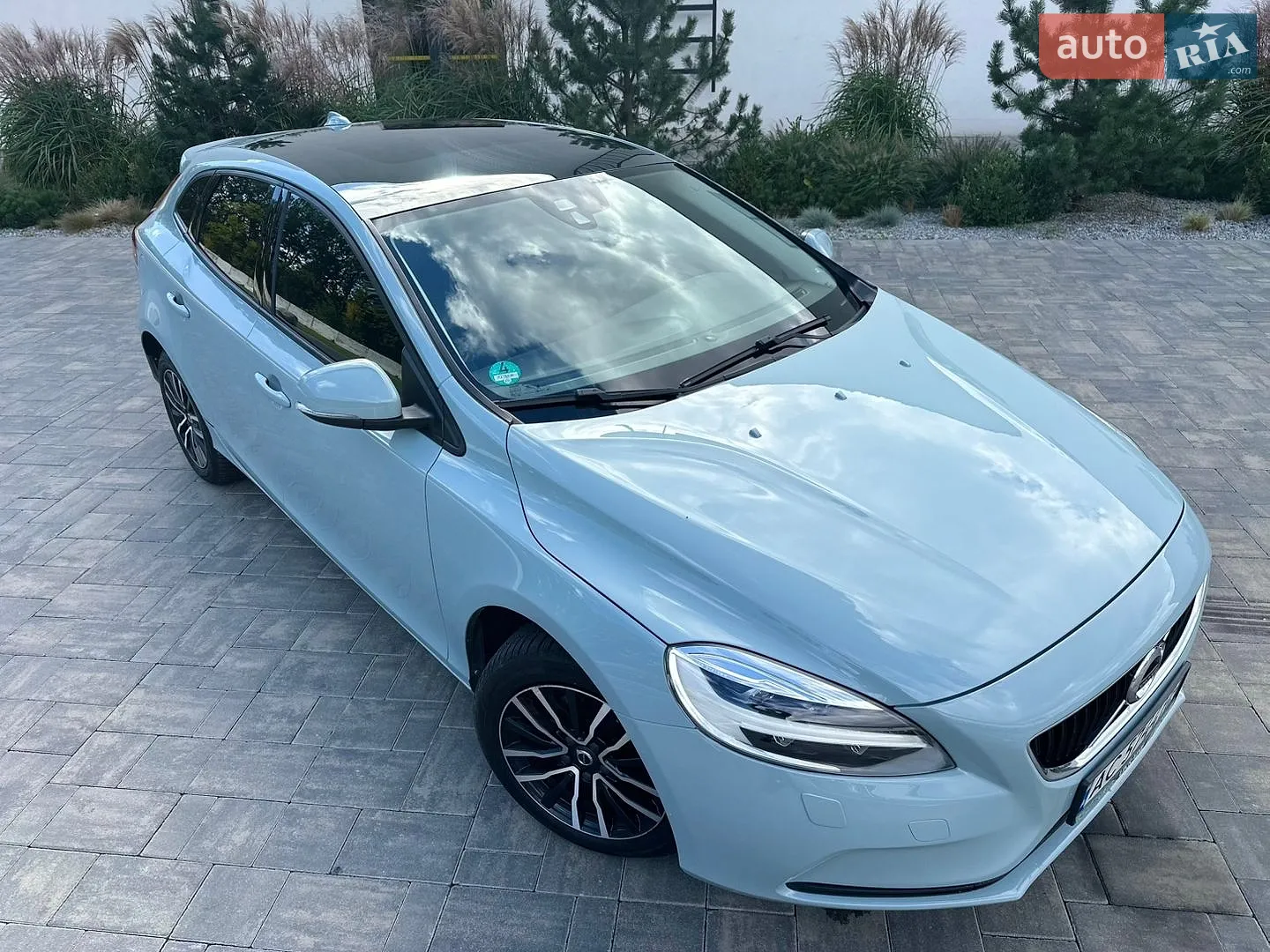 Volvo V40, 2017